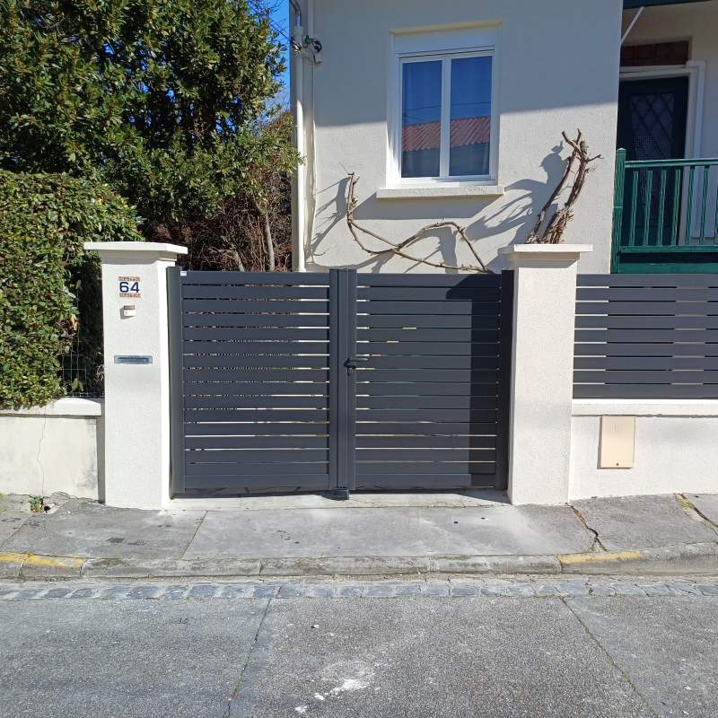 Photo de notre réalisation : PORTAIL KOSTUM