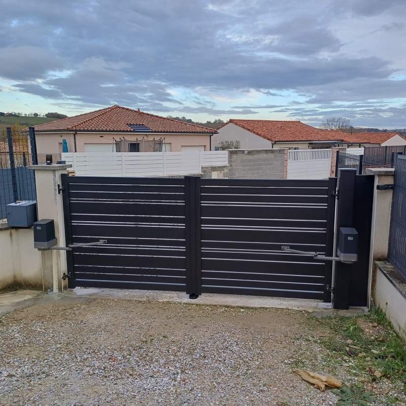 Photo de notre réalisation : PORTAIL KOSTUM