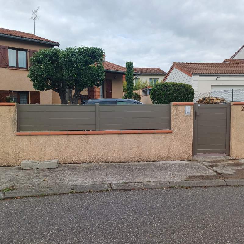 Photo de notre réalisation : PORTAIL ET CLOTURE