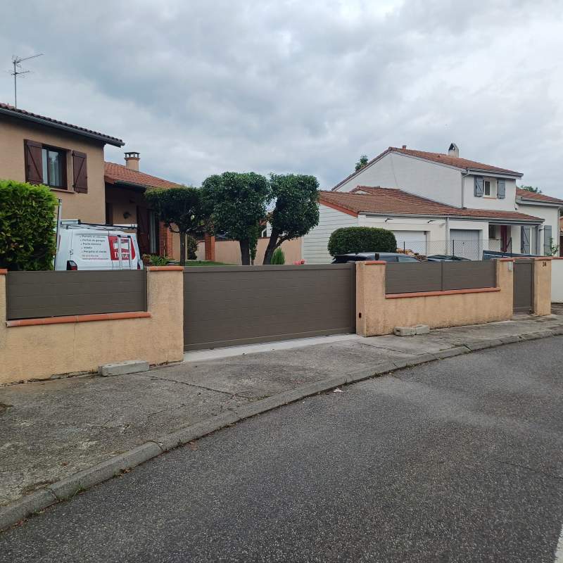 Photo de notre réalisation : PORTAIL ET CLOTURE