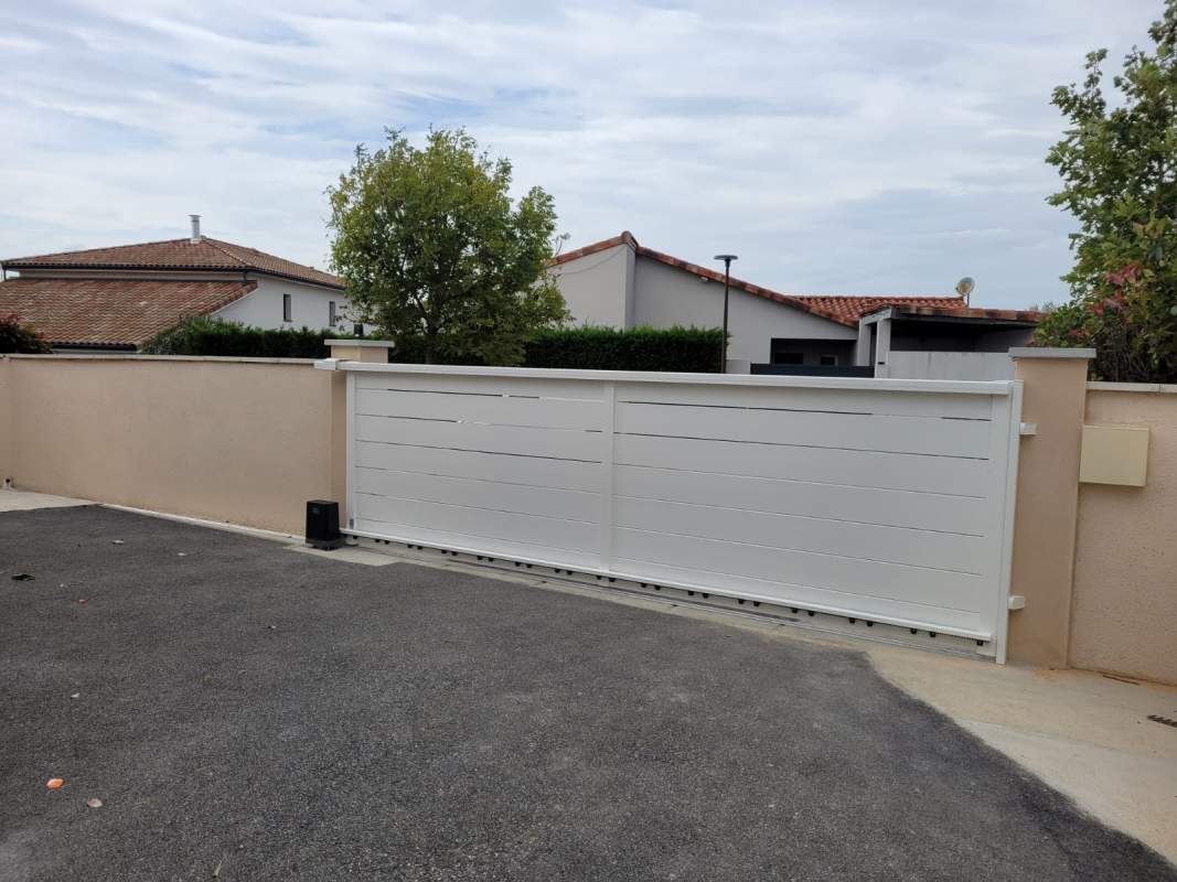 Photo de notre réalisation : PORTAIL  CREATIV LA TOULOUSAINE