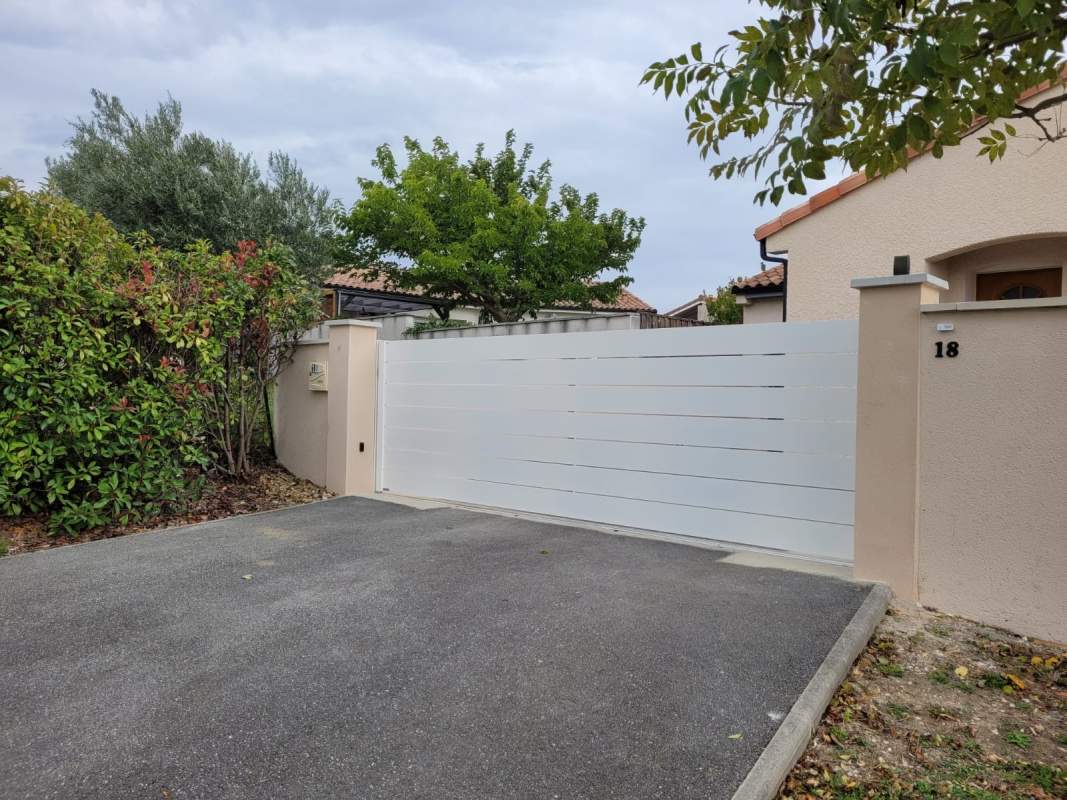 Photo de notre réalisation : PORTAIL  CREATIV LA TOULOUSAINE