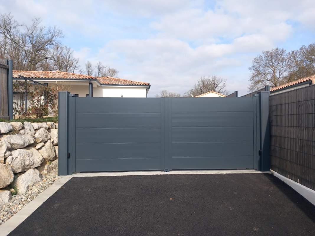 Photo de notre réalisation : PORTAIL  CREATIV LA TOULOUSAINE