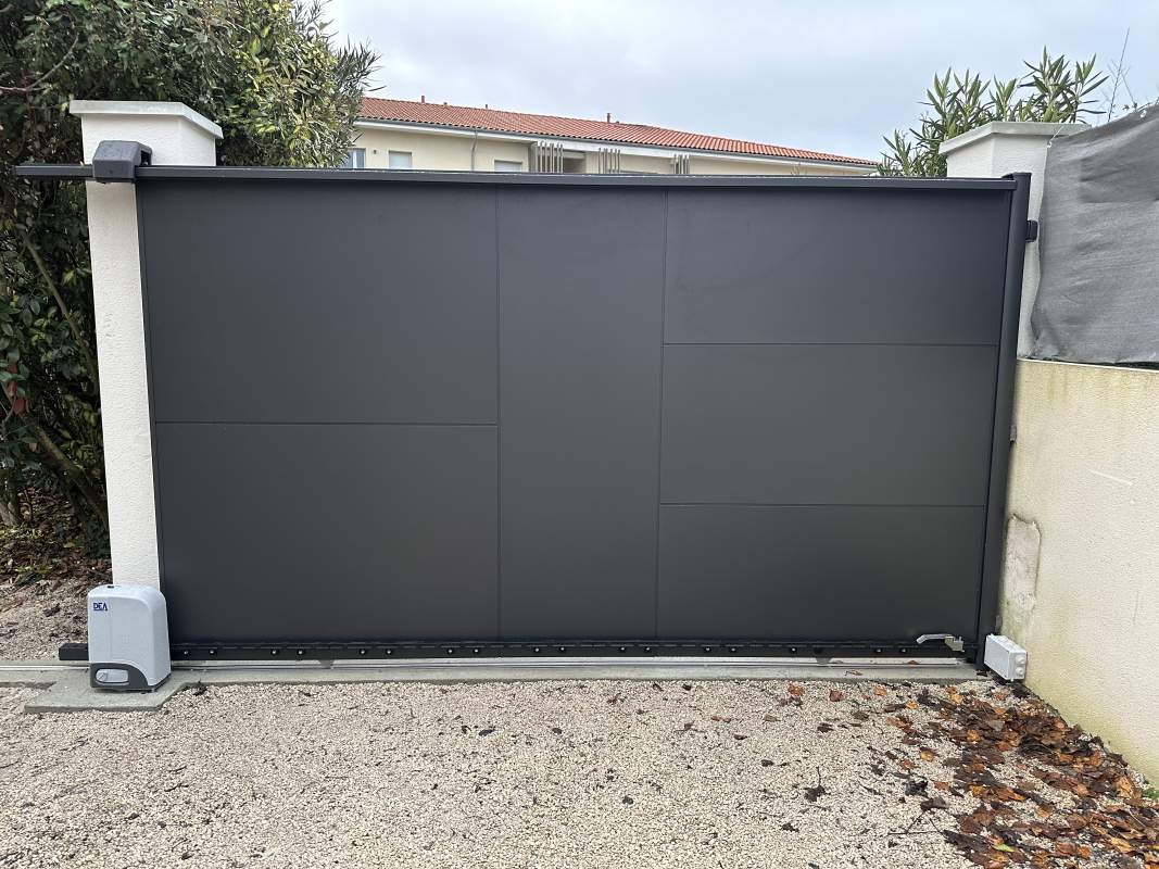 Photo de notre réalisation : PORTAIL ARCHITECTE