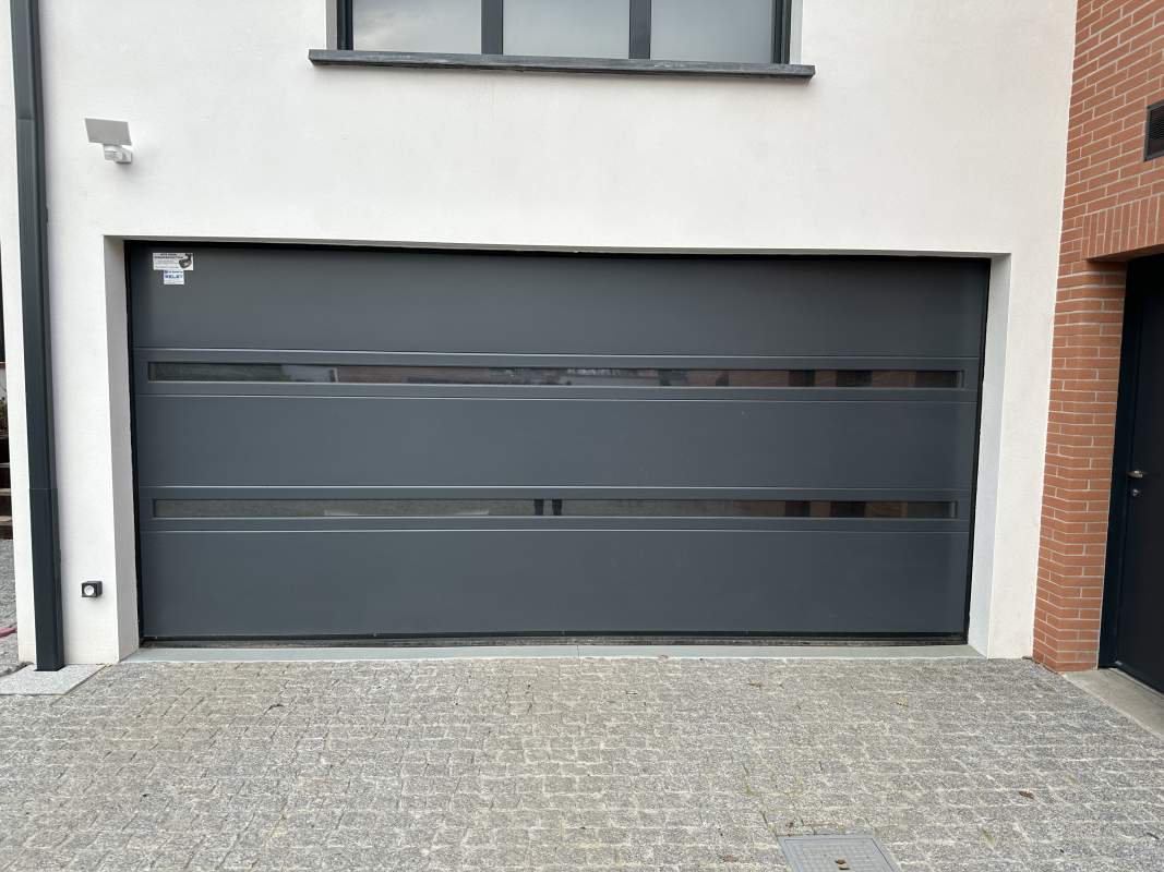 Photo de notre réalisation : PORTE DE GARAGE 