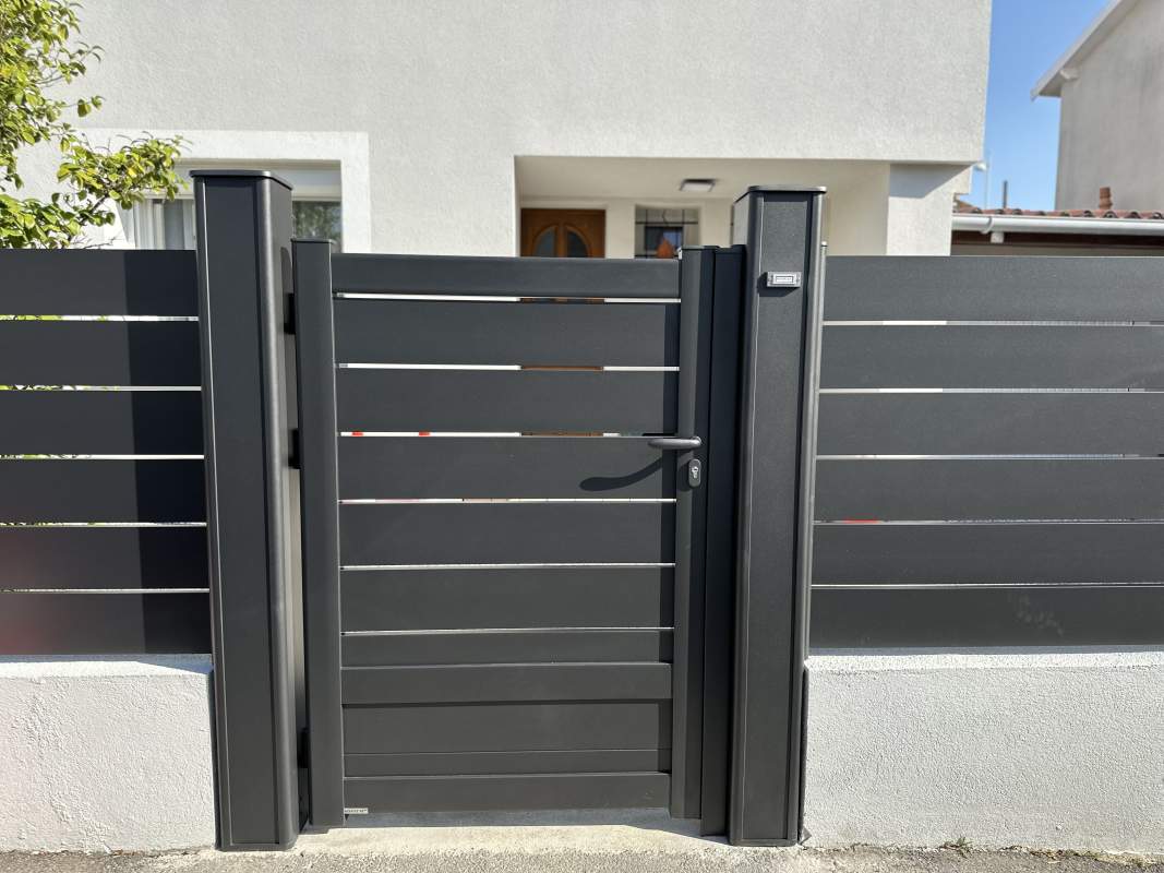 Photo de notre réalisation : RÉNOVATION D’UNE ENTRÉE 