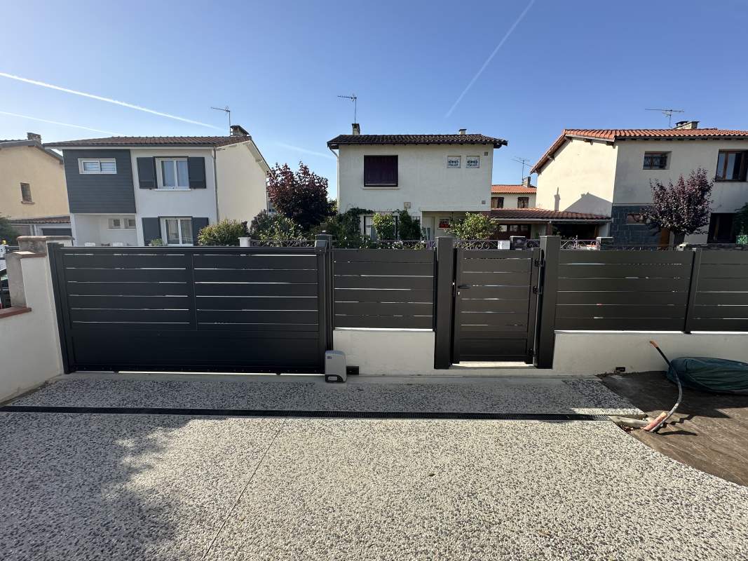 Photo de notre réalisation : RÉNOVATION D’UNE ENTRÉE 