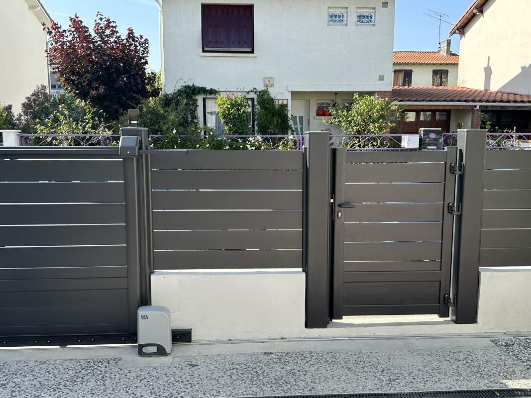 Photo de notre réalisation : RÉNOVATION D’UNE ENTRÉE 