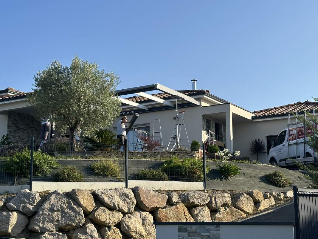 Photo de notre réalisation : NOS PERGOLAS BIOCLIMATIQUE
