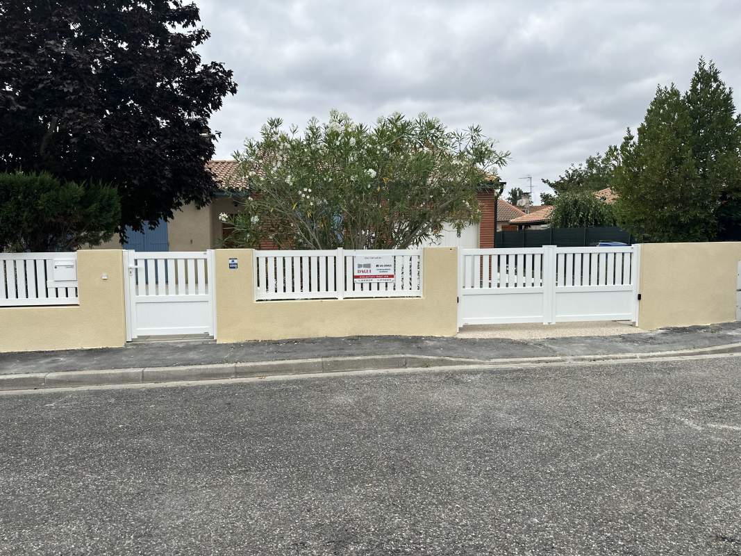 Photo de notre réalisation : PORTAIL KOSTUM