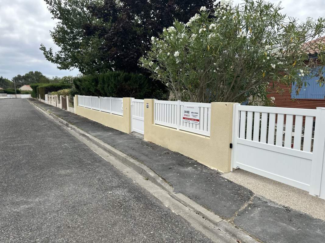 Photo de notre réalisation : PORTAIL KOSTUM