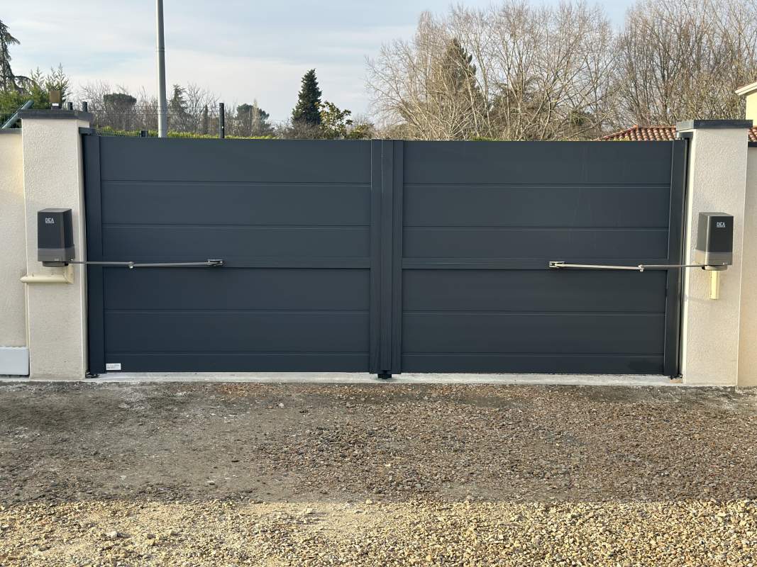 Photo de notre réalisation : PORTAIL  CREATIV LA TOULOUSAINE