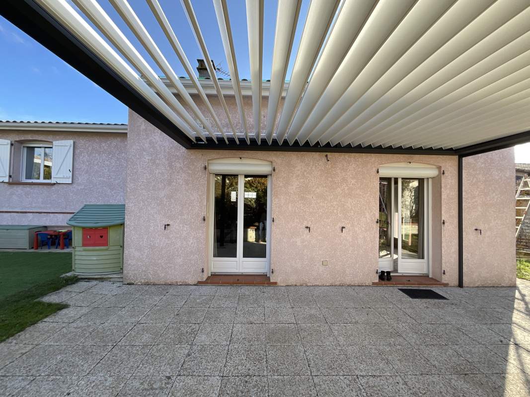 Photo de notre réalisation : PERGOLAS 