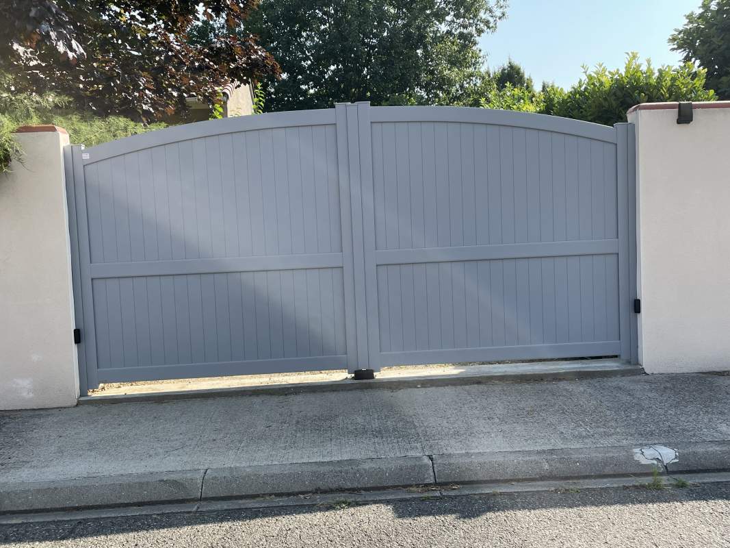 Photo de notre réalisation : PORTAIL KOSTUM