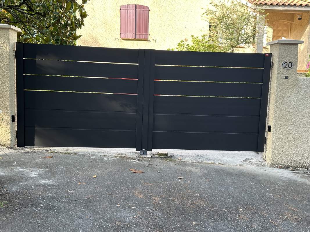 Photo de notre réalisation : PORTAIL 