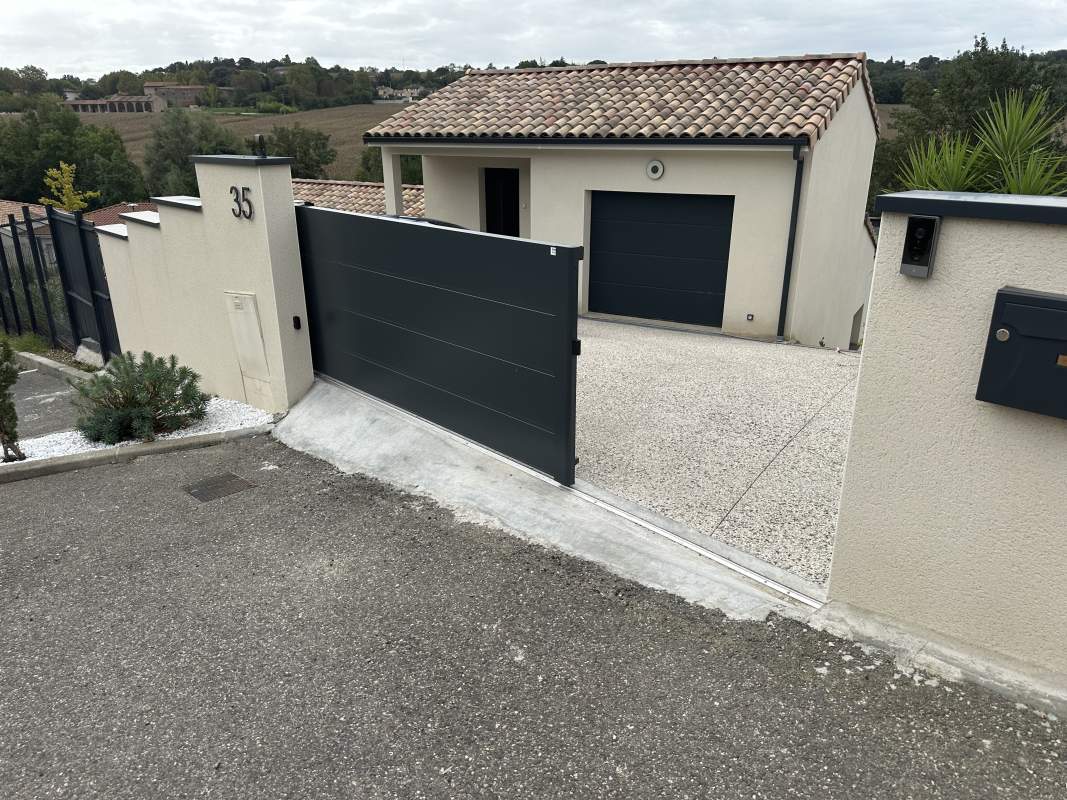 Photo de notre réalisation : PORTAIL  CREATIV LA TOULOUSAINE