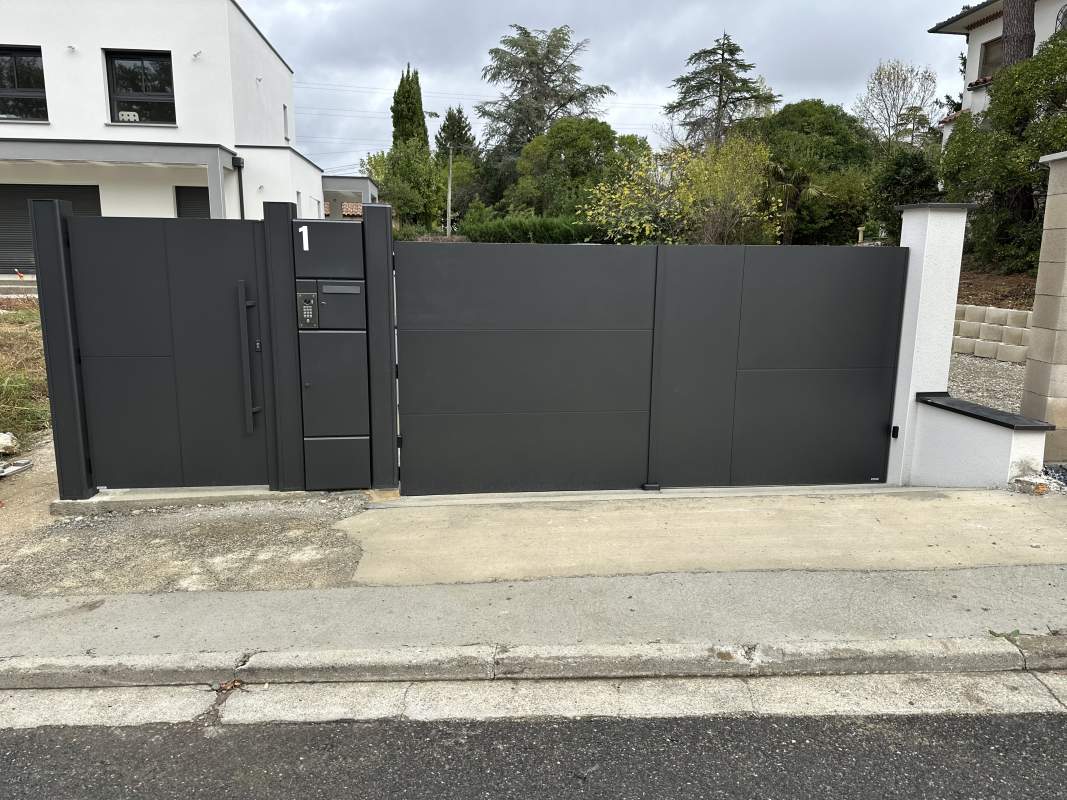 Photo de notre réalisation : PORTAIL ARCHITECTE