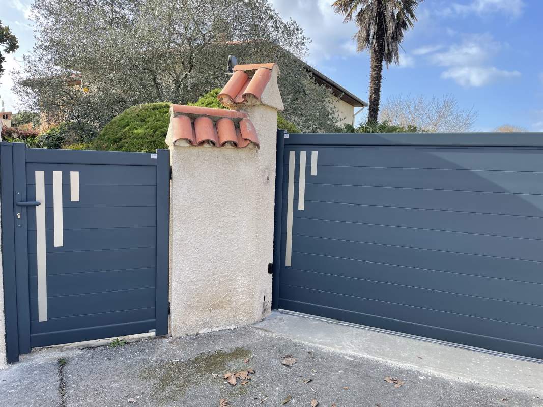 Photo de notre réalisation : PORTAIL KOSTUM