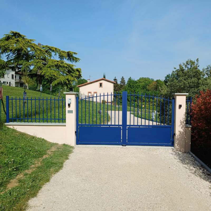 Photo de notre réalisation : PORTAIL TRADITION 